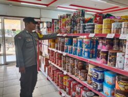 Kedekatan Polisi Pada Masyarakat, Jelang Idul Fitri Polsek Tabalar Pantau Ketersediaan Sembako