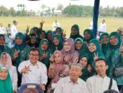 Bupati Deli Serdang Lakukan Kunjungan Kerja ke Desa Klumpang Dan Klambir Lima dan Gelar Pengobatan Gratis