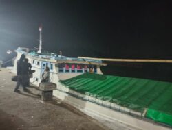 Kapal KLM.Putra Sulung 27 Diduga Angkut 12 Penumpang Tanpa Laporan Manifest